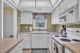 Picture of 2771 Golf Course Drive Unit 101, Sarasota, FL 34234