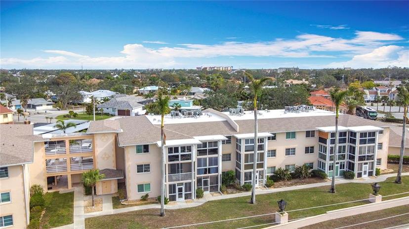Picture of 200 The Esplanade N Unit A7, Venice FL 34285