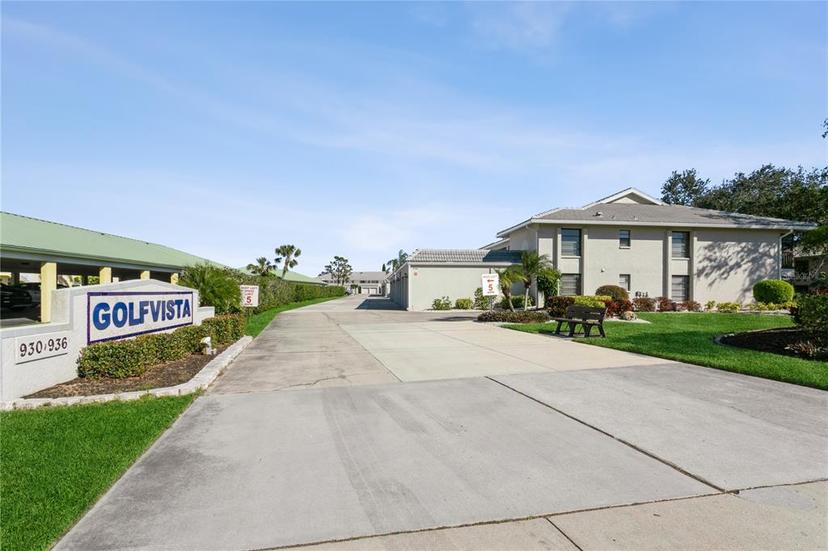 Picture of 932 Capri Isles Boulevard Unit 216, Venice FL 34292