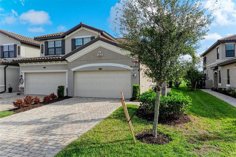 Picture of 6055 Worsham Lane Unit 104, Lakewood Ranch FL 34211