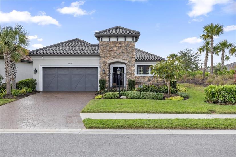 Picture of 4708 Trento Place, Bradenton FL 34211