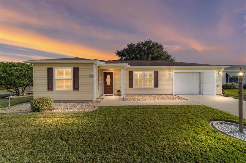 Picture of 2001 Castano Place, The Villages FL 32159