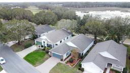 Picture of 25001 Cranes Roost Circle, Leesburg, FL 34748
