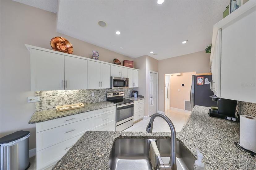 Picture of 2337 Platinum Drive, Sun City Center FL 33573