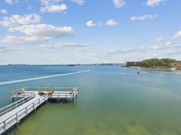 Picture of 464 N Paula Drive Unit 322, Dunedin, FL 34698