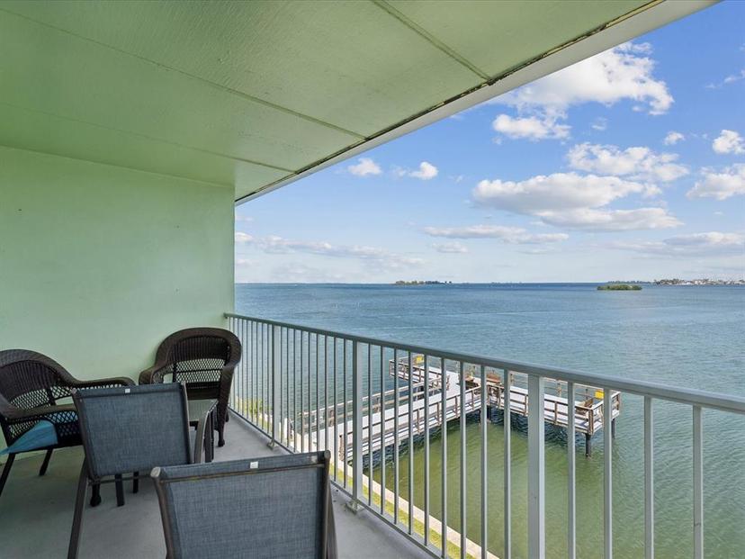 Picture of 464 N Paula Drive Unit 322, Dunedin FL 34698
