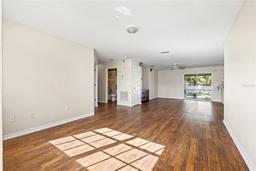 Picture of 807 Leffingwell Avenue, Ellenton, FL 34222