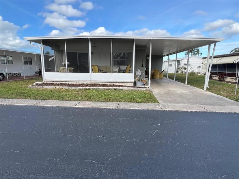 Picture of 12651 Seminole Boulevard Unit 15B, Largo FL 33778