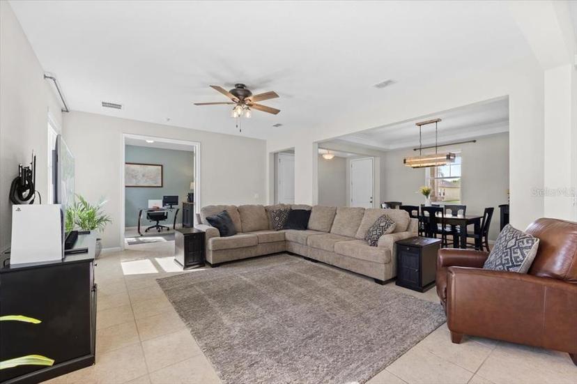 Picture of 12211 Streambed Drive, Riverview FL 33579