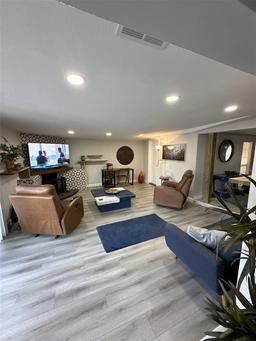Picture of 1203 Saturn, Clearwater, FL 33755