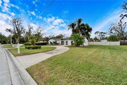 Picture of 11303 Leprechaun Drive, Riverview, FL 33569