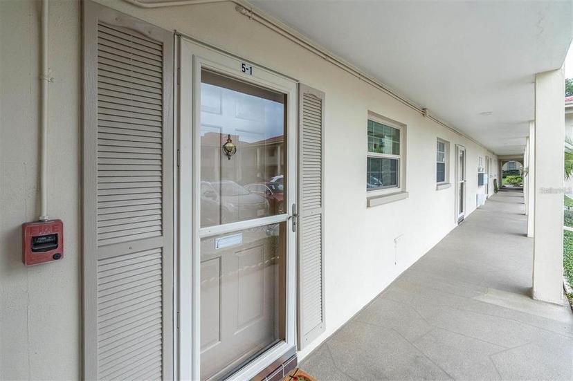 Picture of 19029 Us Highway 19 N Unit 5-1, Clearwater FL 33764