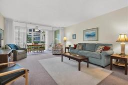Picture of 19029 Us Highway 19 N Unit 5-1, Clearwater, FL 33764