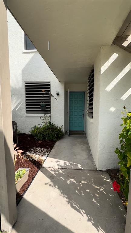 Picture of 226 Lakewood Drive Unit 226, Bradenton FL 34210