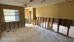 Picture of 5641 1St Street Ne, St Petersburg, FL 33703