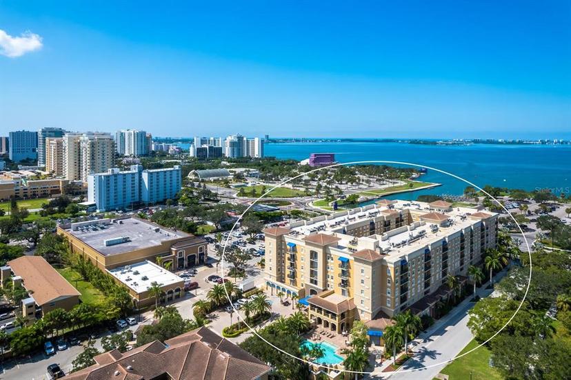 Picture of 1064 N Tamiami Trail Unit 1414, Sarasota FL 34236