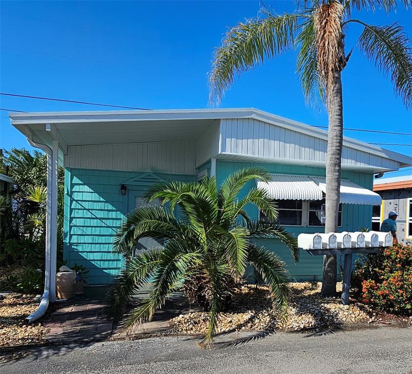 Picture of 10315 Cortez Road W Unit 47-2, Bradenton, FL 34210
