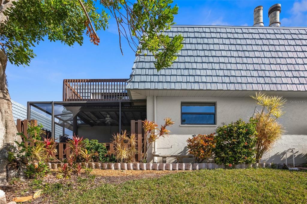Picture of 9386 Tradewinds Avenue, Seminole, FL 33776