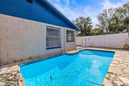 Picture of 9104 Sandcroft Court, Tampa, FL 33615