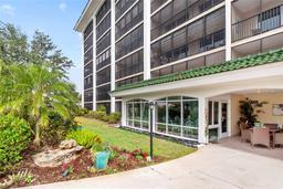 Picture of 512 W Venice Avenue Unit 401, Venice, FL 34285