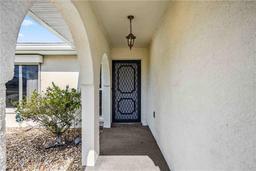Picture of 546 Highland Avenue Nw, Port Charlotte, FL 33952