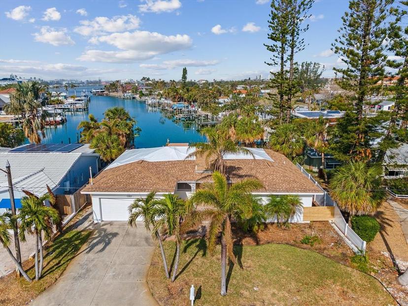 Picture of 529 80Th Avenue, St Pete Beach FL 33706