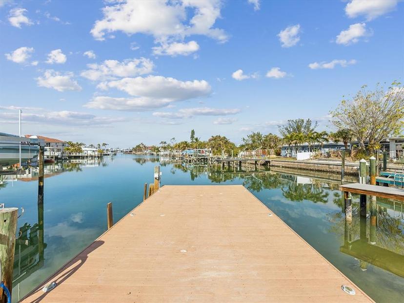 Picture of 529 80Th Avenue, St Pete Beach FL 33706