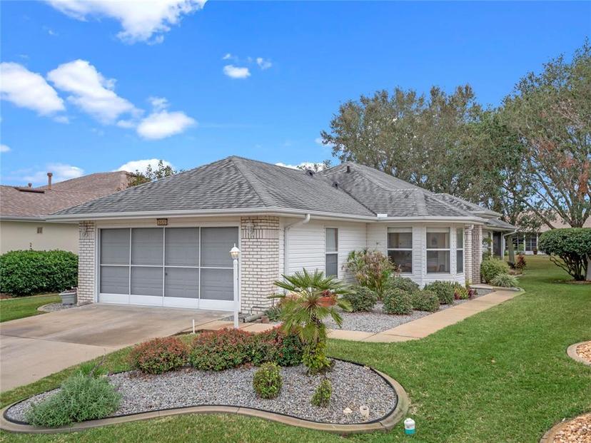 Picture of 5520 Sir Churchill Drive, Leesburg FL 34748