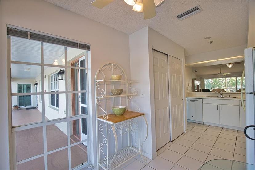 Picture of 201 Silver Lake Drive Unit 204, Venice FL 34292