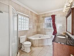 Picture of 2201 30Th Avenue N, St Petersburg, FL 33713