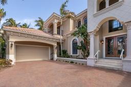 Picture of 457 Anchorage Drive, Nokomis, FL 34275