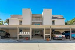 Picture of 524 Beach Road Unit A, Sarasota, FL 34242
