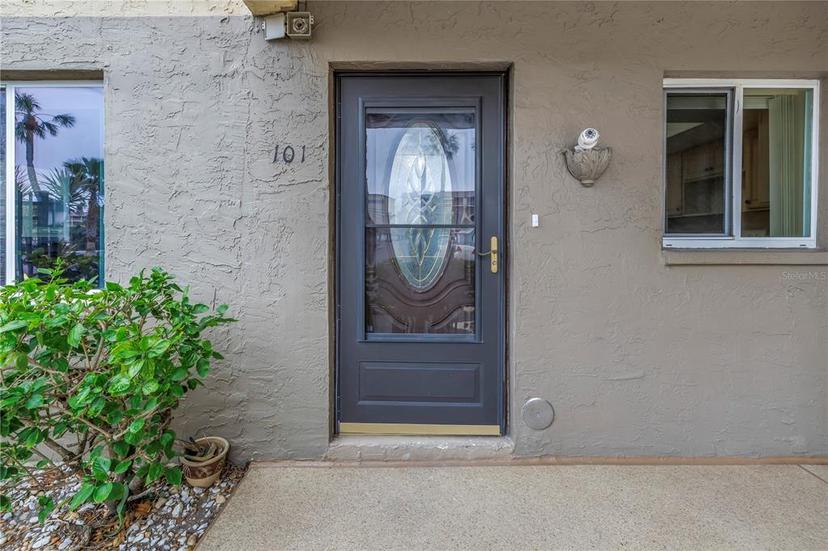 Picture of 3500 Lake Bayshore Drive Unit K-101, Bradenton FL 34205