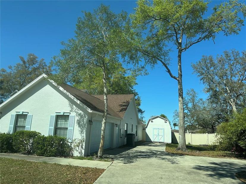 Picture of 6597 SE 8Th Street Road, Ocala FL 34472