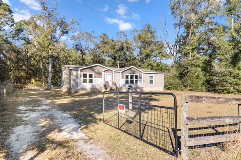 Picture of 10795 SW 151St Place, Dunnellon FL 34432