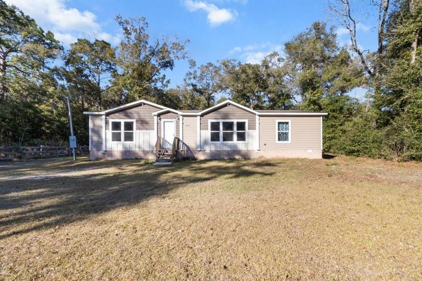 Picture of 10795 SW 151St Place, Dunnellon FL 34432
