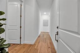 Picture of 600 3Rd Avenue S Unit 401, St Petersburg, FL 33701