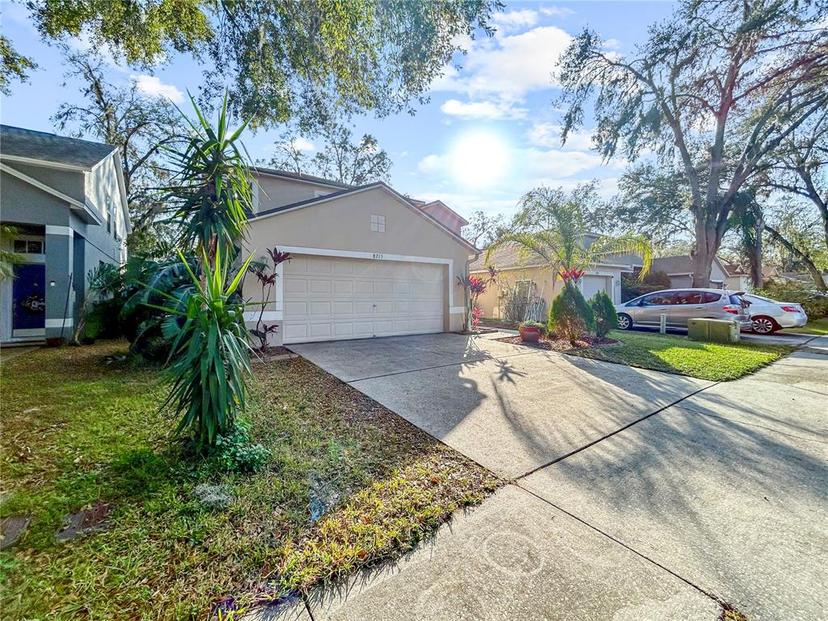 Picture of 8715 Morrison Oaks Court, Temple Terrace FL 33637