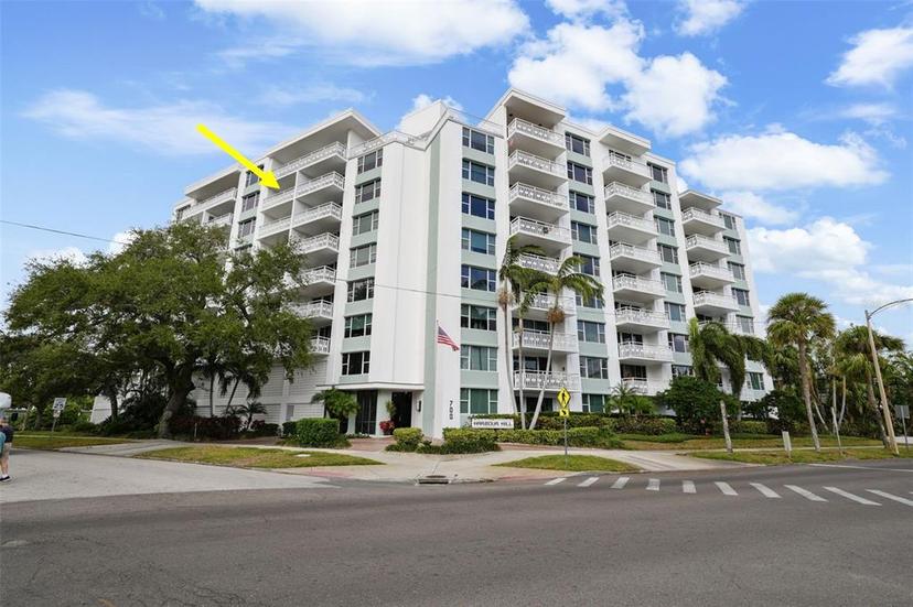 Picture of 700 Beach Drive Ne Unit 805, St Petersburg FL 33701