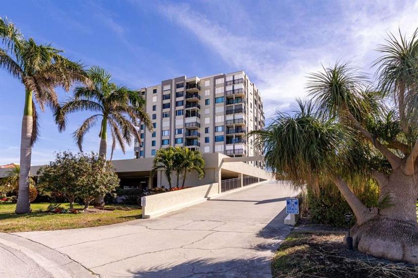 Picture of 6372 Palma Del Mar Boulevard S Unit 705, St Petersburg FL 33715