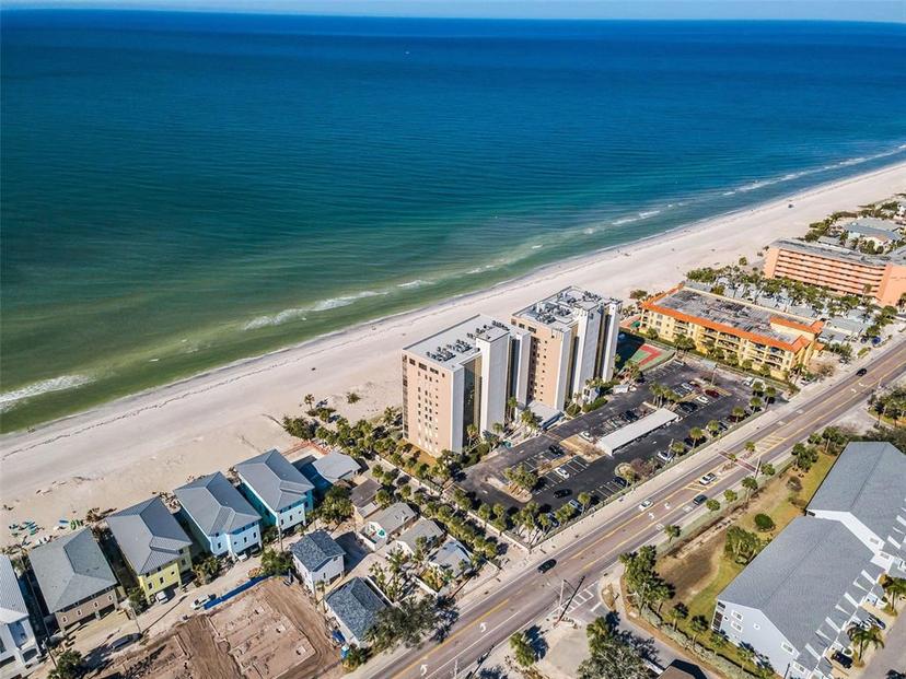 Picture of 820 Gulf Boulevard Units 1-3, Indian Rocks Beach FL 33785