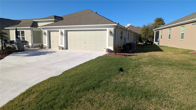 Picture of 1881 Sassparilla Way, The Villages FL 32162