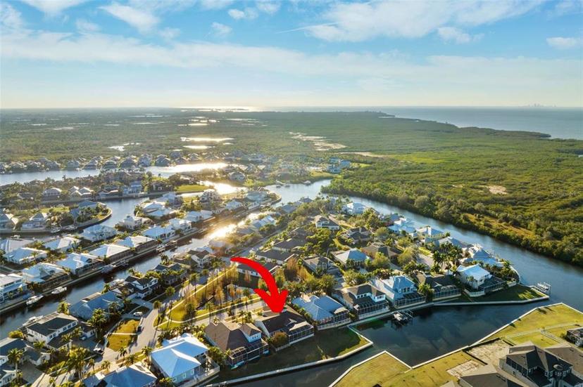Picture of 805 Islebay Drive, Apollo Beach FL 33572