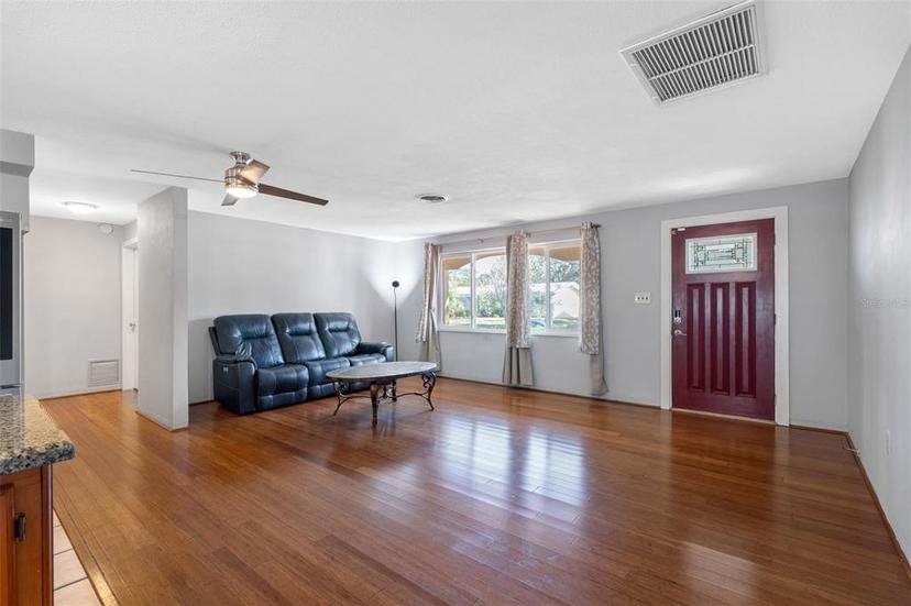 Picture of 1340 Williams Drive, Clearwater FL 33764