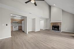 Picture of 1621 NE 2Nd Street Unit 203, Ocala, FL 34470