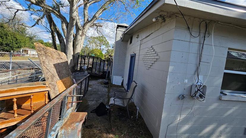 Picture of 1417 E 109Th Avenue, Tampa FL 33612