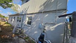 Picture of 1417 E 109Th Avenue, Tampa, FL 33612