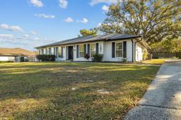Picture of 4409 Hallam Hill Lane, Lakeland, FL 33813