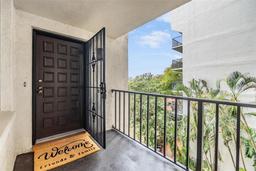 Picture of 2699 Seville Boulevard Unit 403, Clearwater, FL 33764