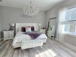 Picture of 122 W Sligh Avenue, Tampa, FL 33604